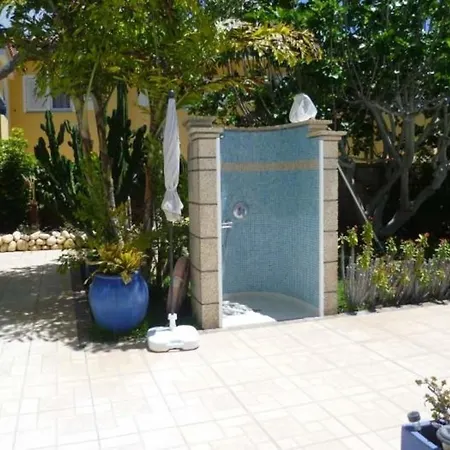 In Mit Pool & Garten